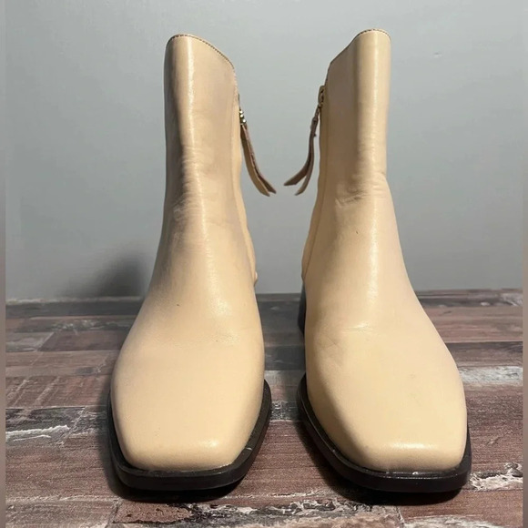 NWOT Sam Edelman Nude Thatcher Leather Boot Women Size 9 - Picture 3 of 7